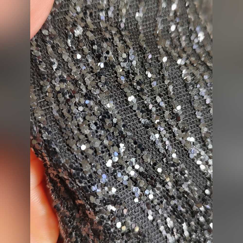 Elegant Black Fringe Sequined Mermaid Dress - Picture 6 of 11